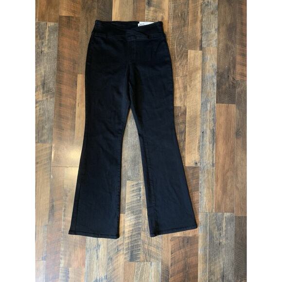 INC Women’s Pull On High Rise Asymmetrical Black Regular Boot Jeans Size 8 - Picture 2 of 5